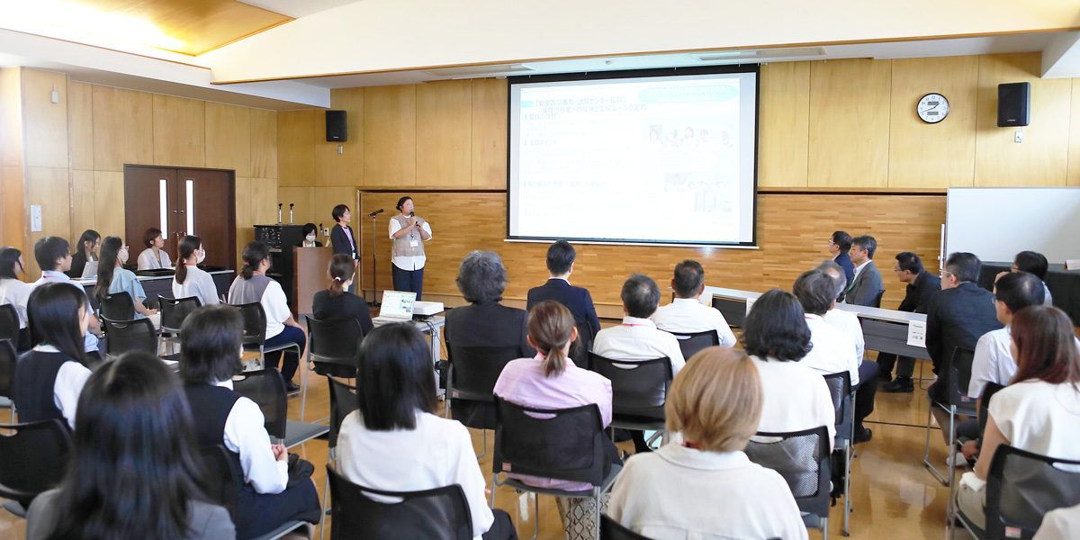 FY24 年度表彰式の様子